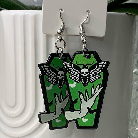 Kopen Australia - Skull Moth Coffin Green Acrylic Earrings Punk Emo a Halloween - Picture 9 of 9
